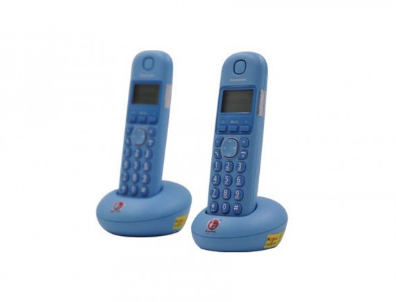 PANASONIC - CORDED PHONE KXTSC11_OE