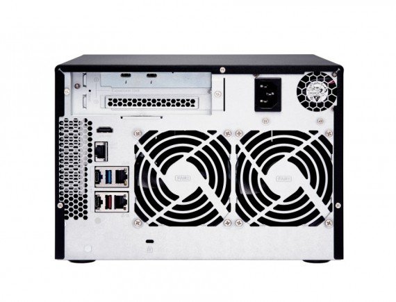 QNAP TVS 672XT i3 8G