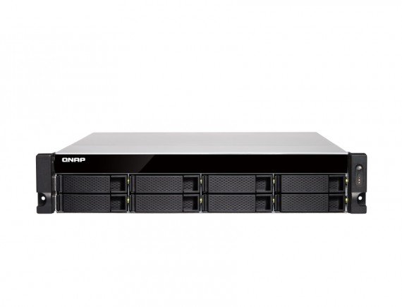 QNAP TS 877XU RP 3600 8G