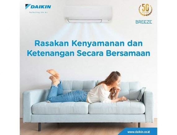 Daikin FTV35CXV14 AC SPLIT 1.5 PK Standard Malaysia Lite - Putih